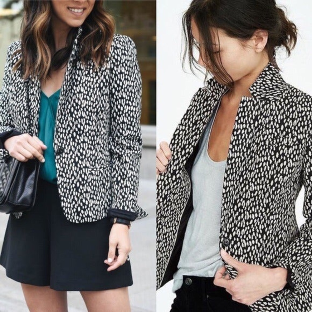 Black and white print Banana Republic blazer